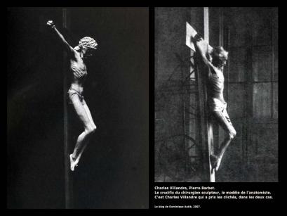 Test de crucifixion sur un cadavre Test de crucifixion sur un cadavre